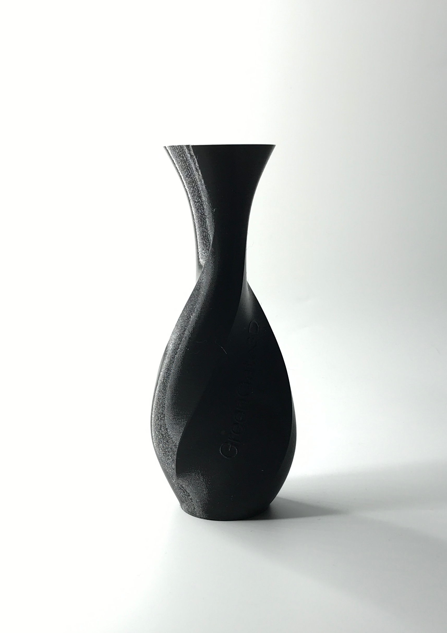 Black: Recycled PET-G