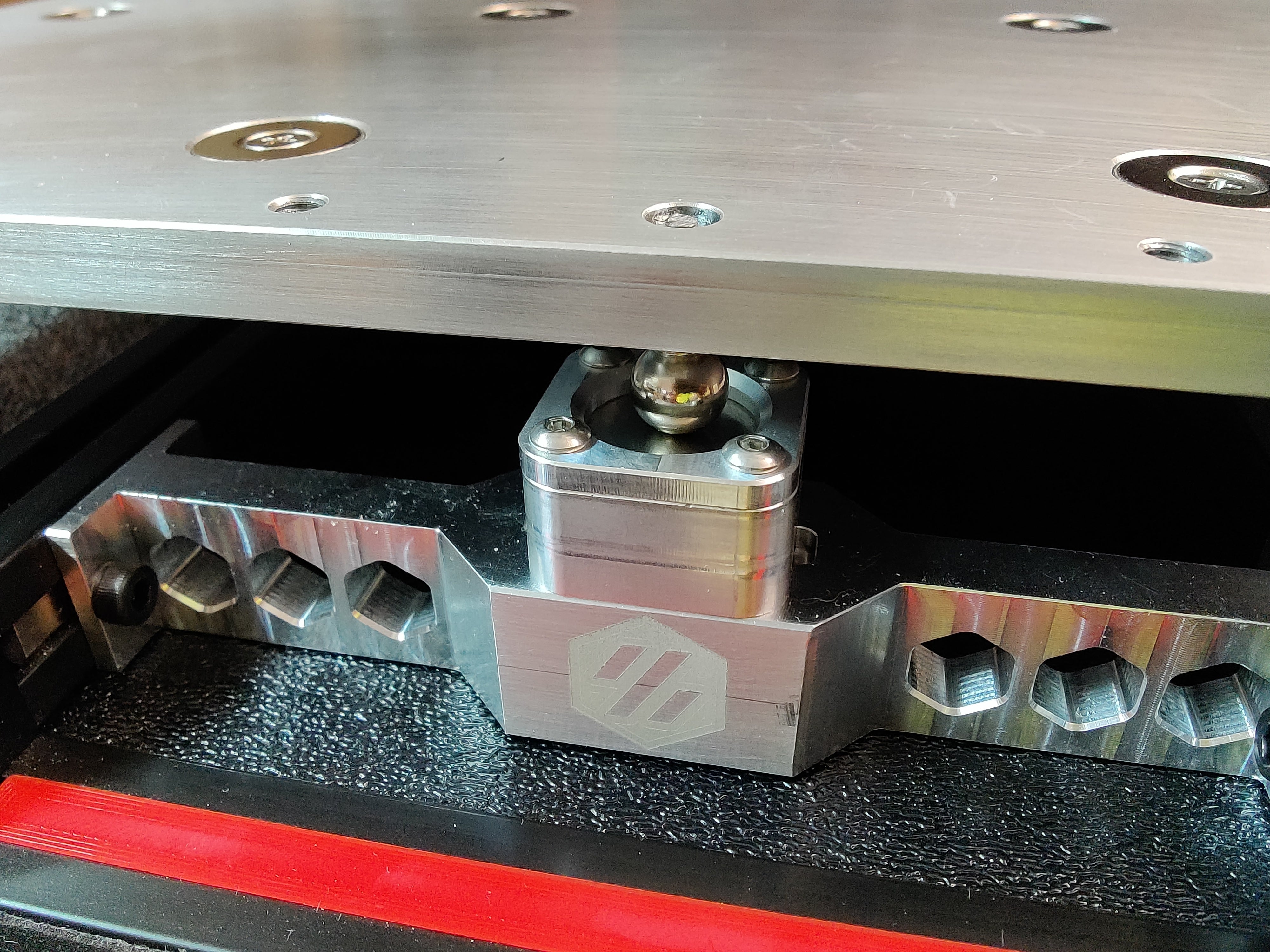 Kinematic Center Brace for Voron 2.4