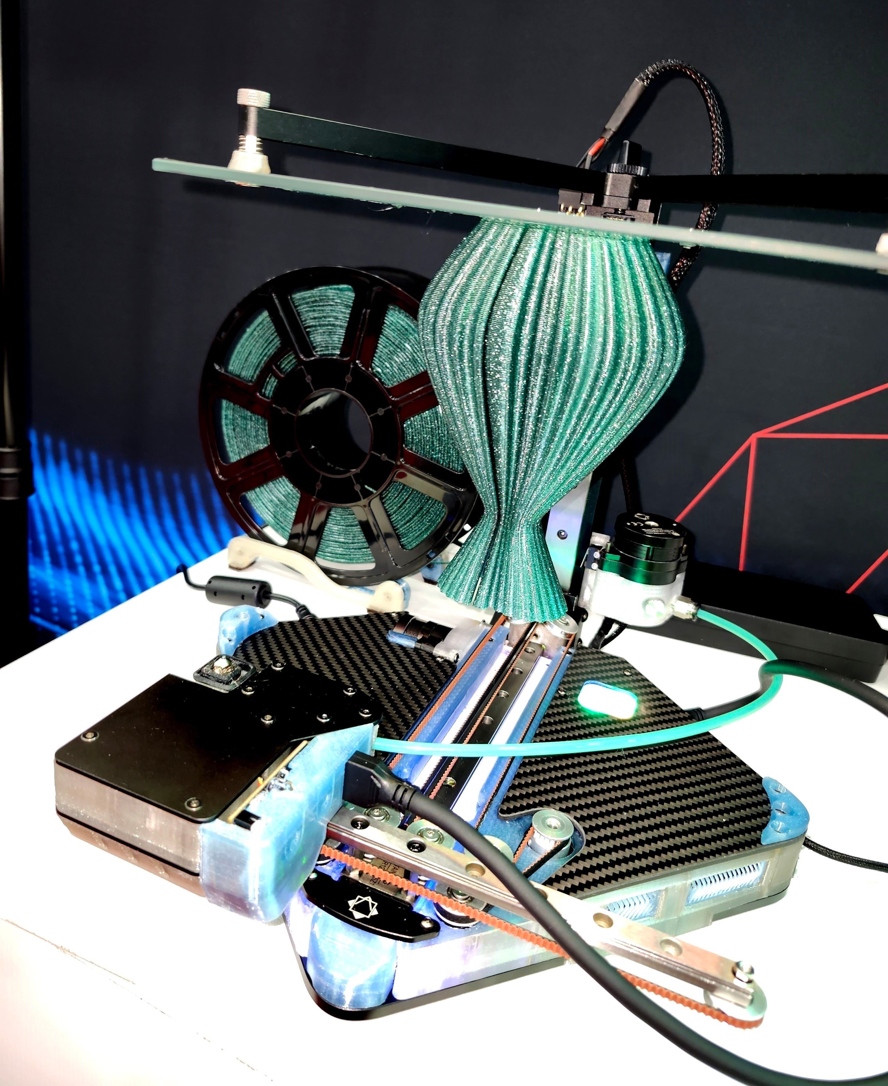 Spartan Armor Green: Recycled PET-G with ✨️S✨️P✨️A✨️R✨️K✨️L✨️E✨️S✨️ Michigan State University custom color!!!