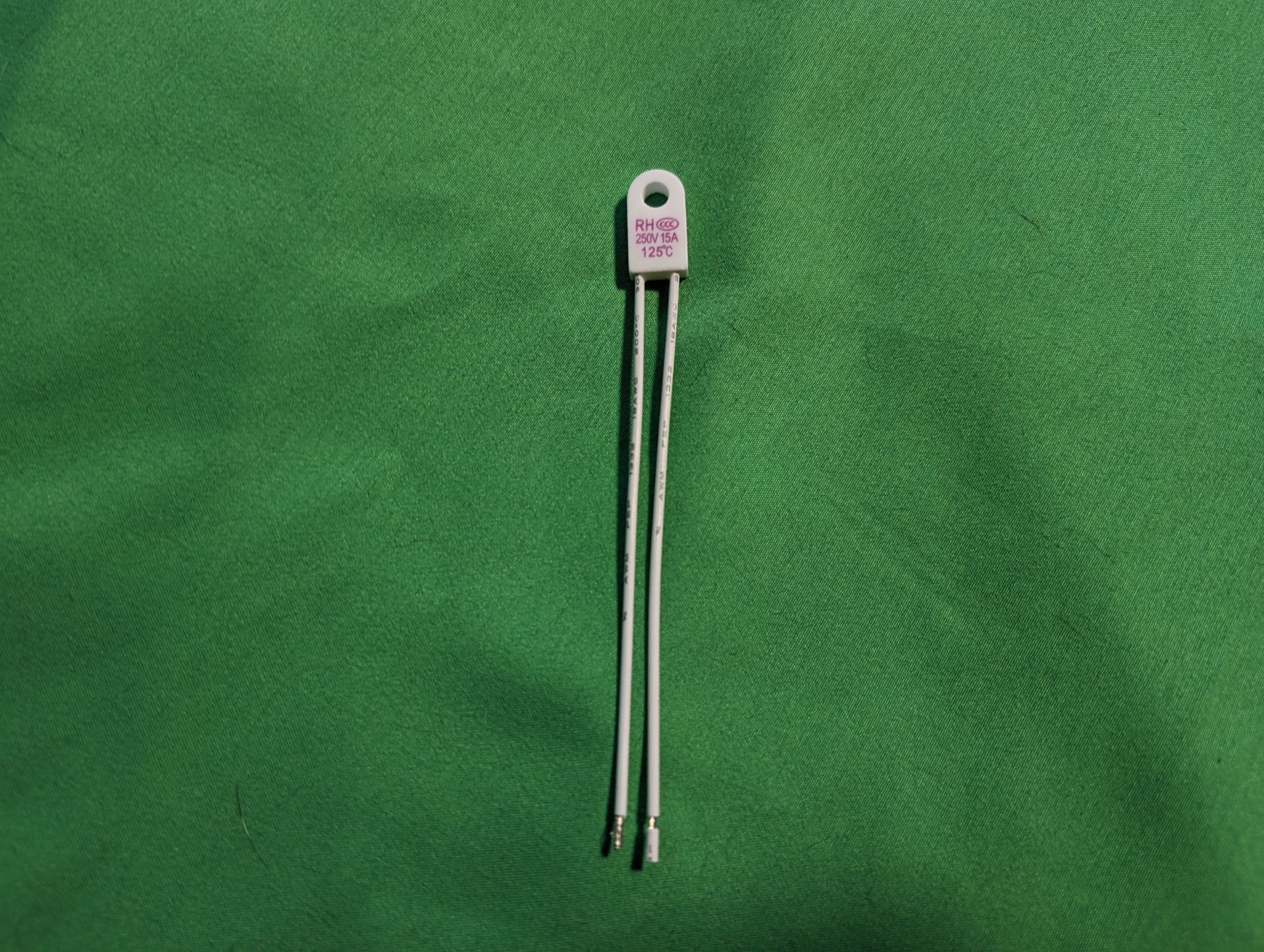 125C 15A Thermal Fuse